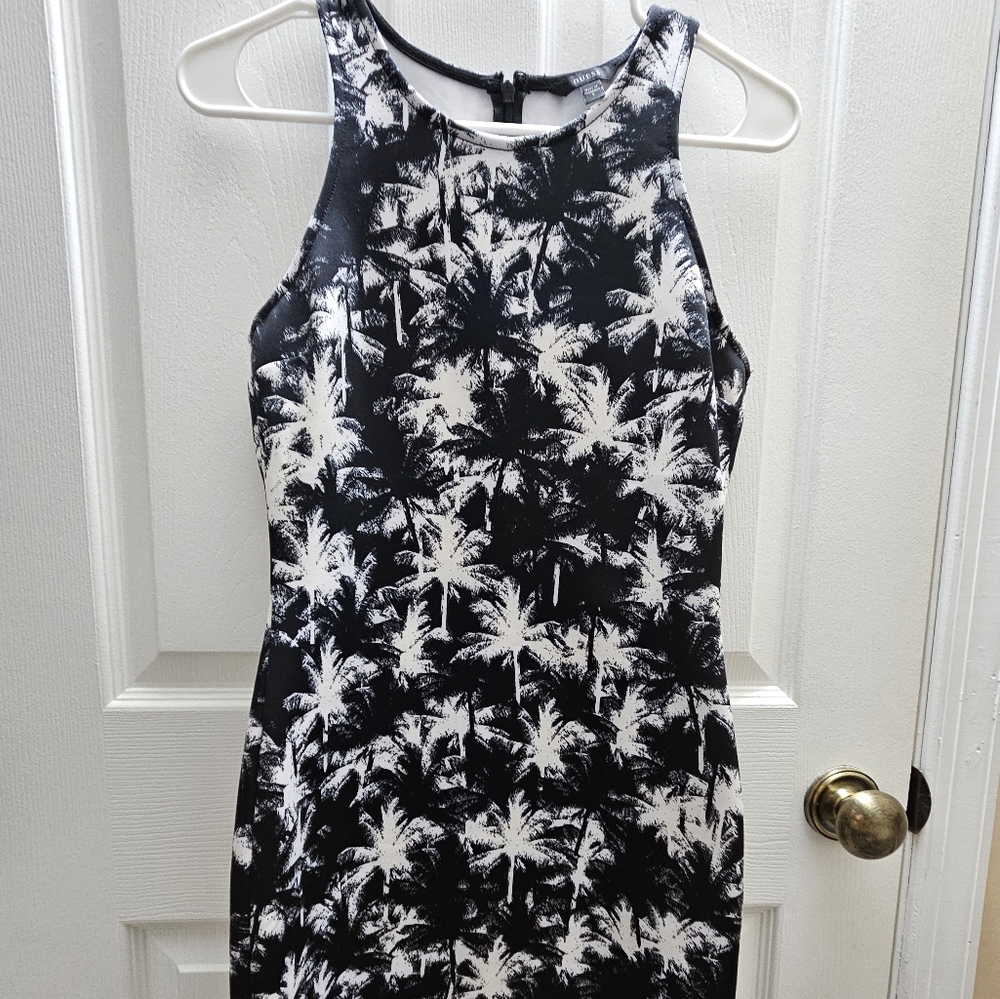 Guess Dress - Picture 2 of 4